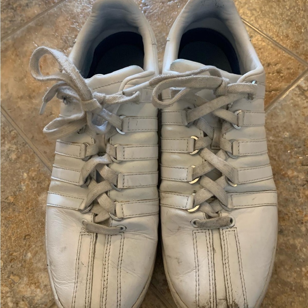 Men's White Casual Sneakers